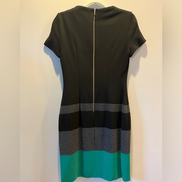 Boss by Hugo Boss Black and green short-sleeved dress - Picture 2 of 6